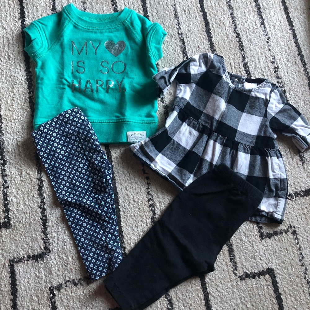 Baby girls Carter’s outfits